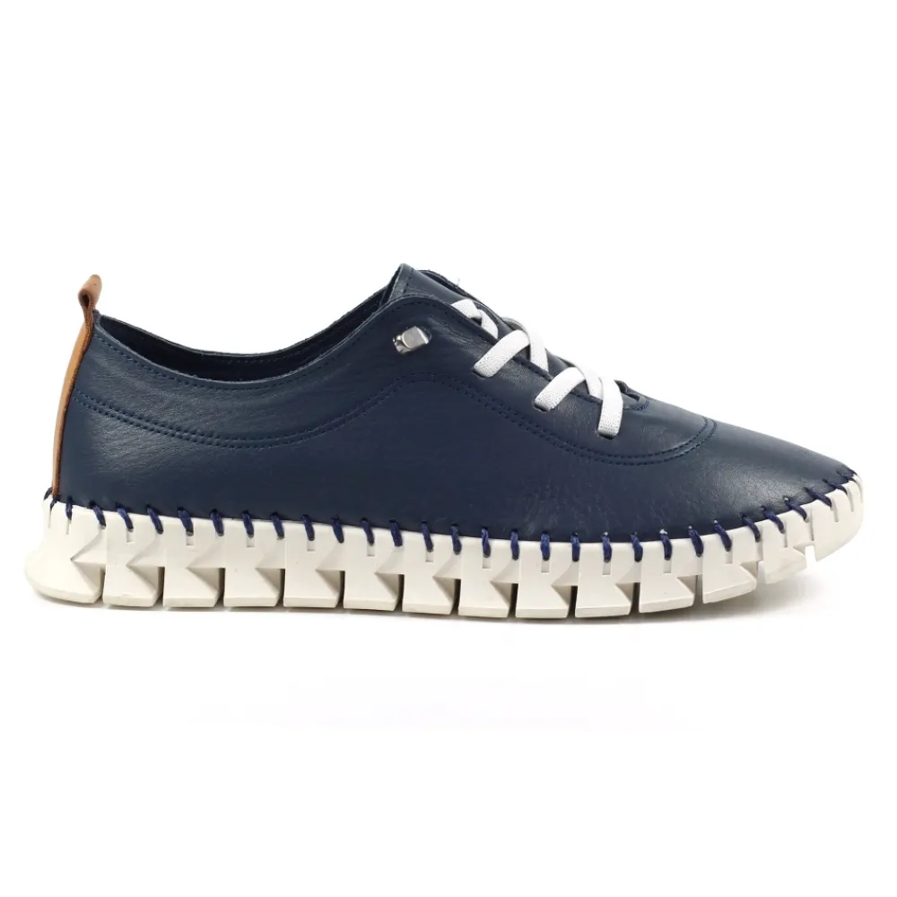 Lunar Shoes Tennis St Austell En Cuir Bleu Marine- Baskets | Chaussures Habillées