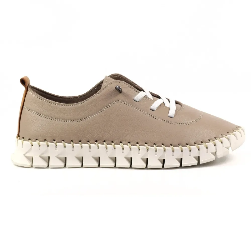 Lunar Shoes Tennis St Austell En Cuir Taupe- Baskets | Chaussures Habillées